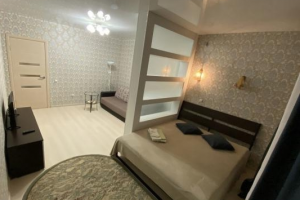 Объявление №47049 : Сдаётся светлая однушка с мебелью и техникой в центре города по адресу Александра Козицына, 8